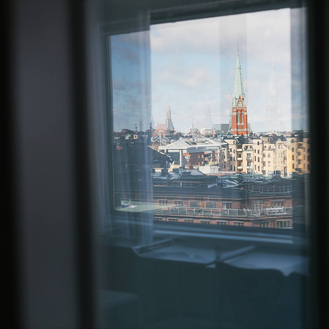 Bör en bransch som slösar med talanger ge andra effektiviseringsråd?